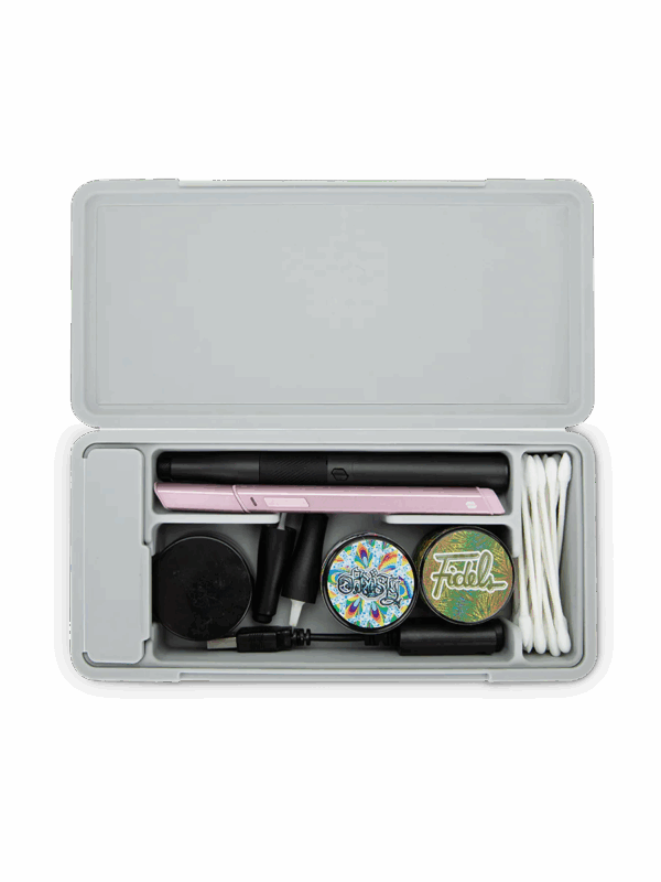 Puffco-Travel-Case-Pearl-Overhead-Open